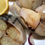 Рецепта - Домашна маринована скумрия в буркани с препържено олио